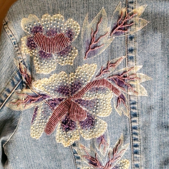 Denin jacket - Picture 1 of 12